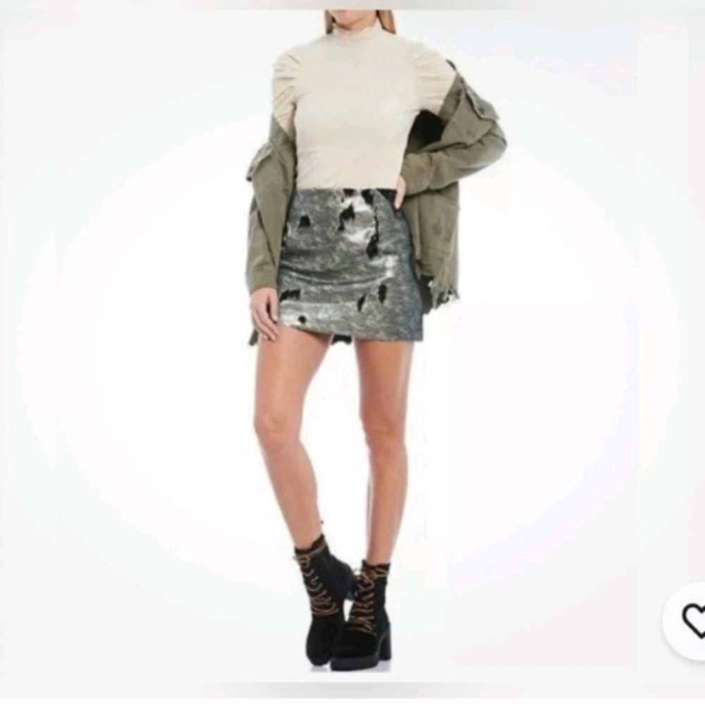 Free People Skinny Sequin Camo Print Mini Holiday Skirt Sz 6